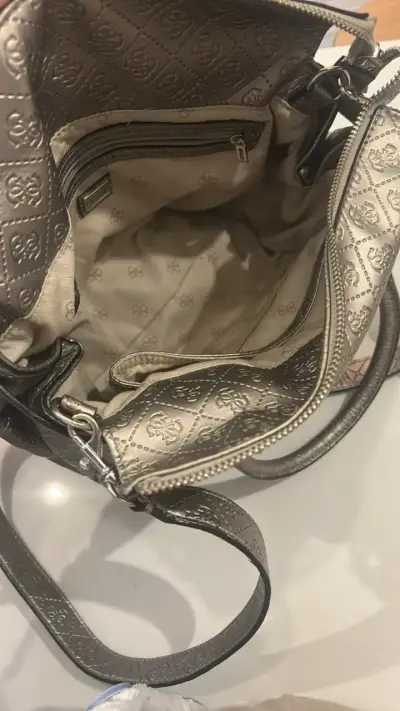 Bolso Guess - miniatura 4