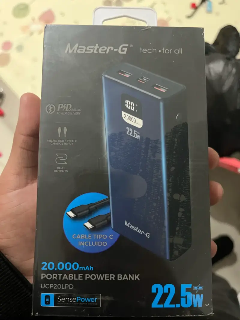 Power Bank Master-G 20000mAh con carga rápida - 1