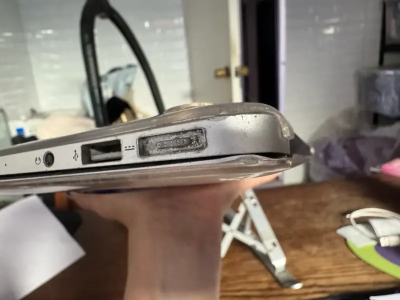 MacBook Air usado en buen estado - 3