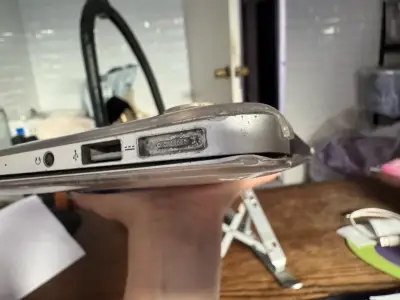 MacBook Air usado en buen estado - miniatura 3