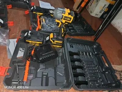 Taladro de impacto con accesorio,2bateria+cargador - miniatura 6