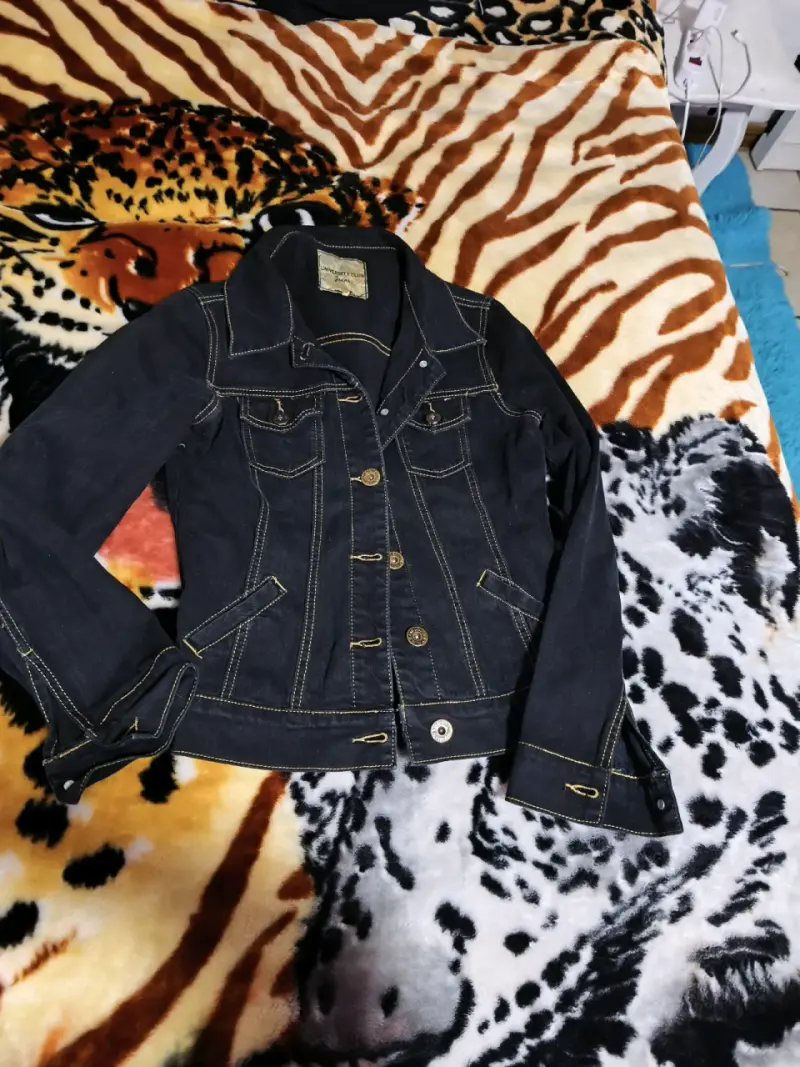 Chaqueta de mezclilla azul oscuro para mujer - 4