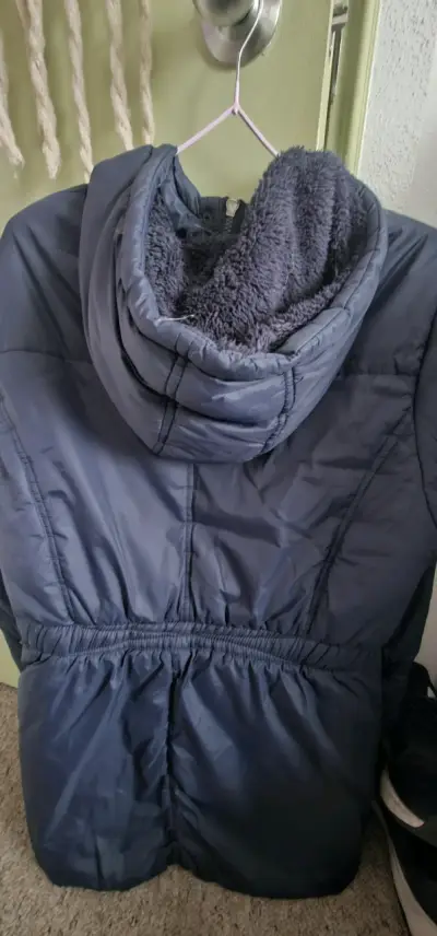Para azul marino para invierno con capucha - miniatura 2