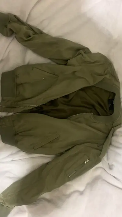 Chaqueta bomber - miniatura 1