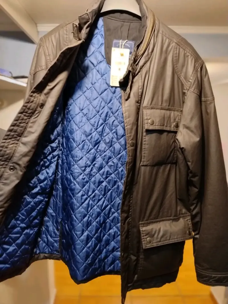 Chaqueta de hombre cafe con bolsillos - 2