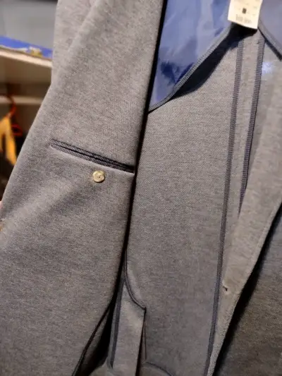 Blazer gris con coderas estilo casual - miniatura 5