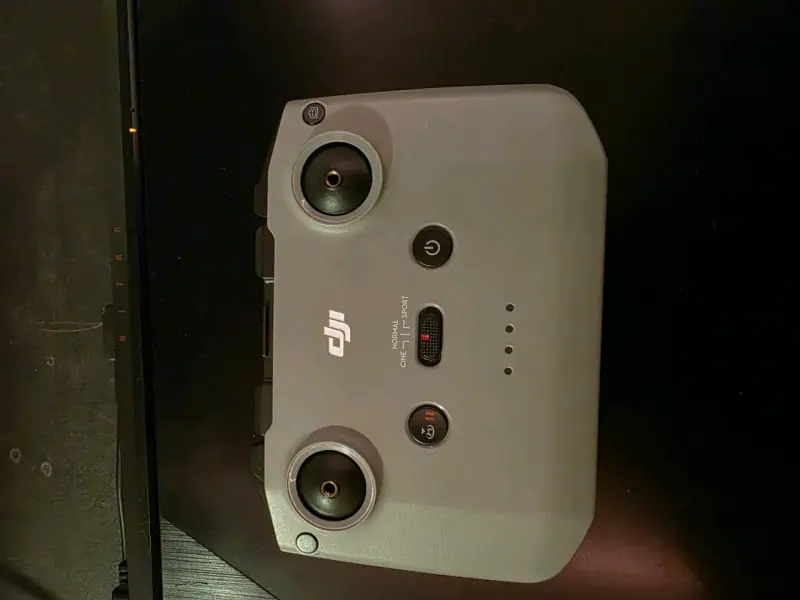 Drone DJI Mavic Mini con control y baterías - 5