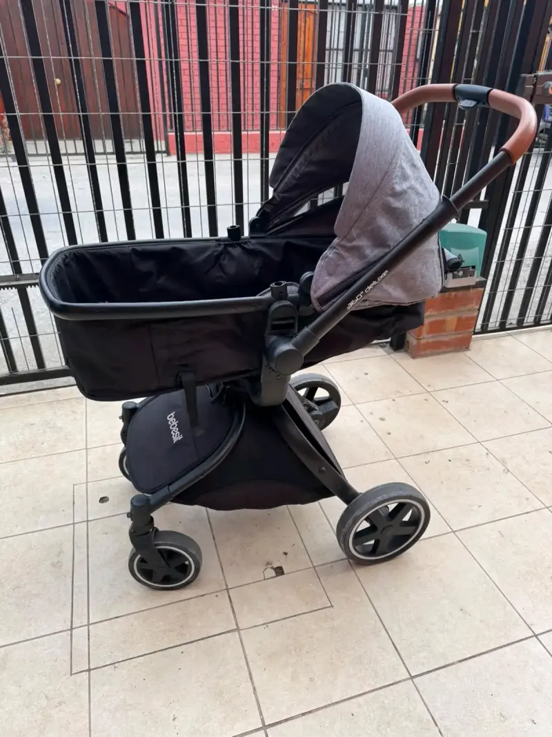 Coche de bebé con manillar ajustable - 2