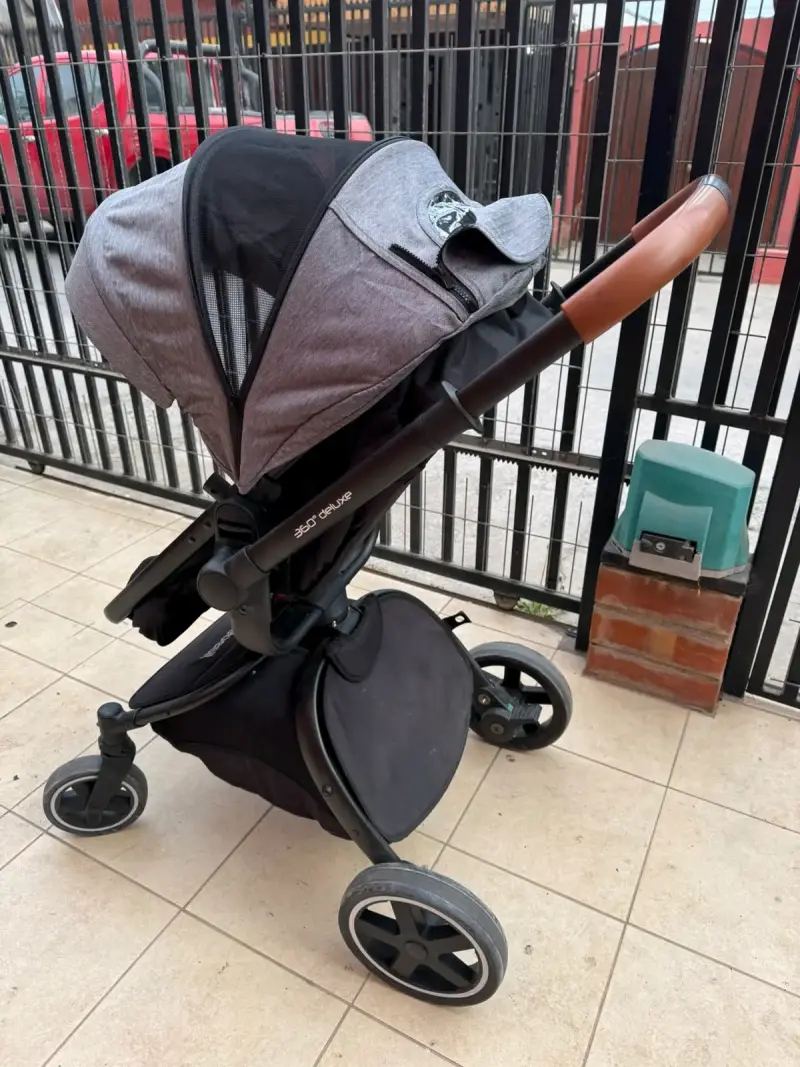 Coche de bebé con manillar ajustable - 4