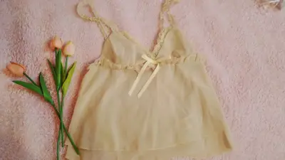 Top tipo babydoll Amarillo - miniatura 1