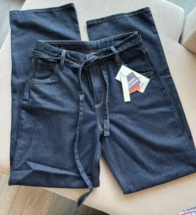 Jeans Lola azul oscuro con cinturón ajustable - miniatura 1