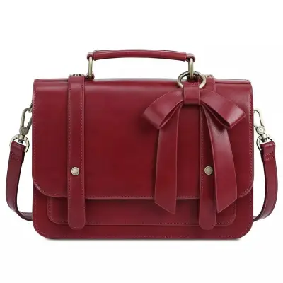 Cartera de cuero roja con lazo elegante - miniatura 1