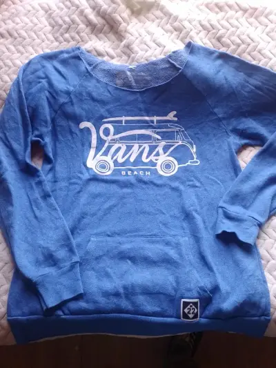 Polerón azul Vans con diseño de playa - miniatura 1