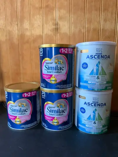 Lote de leches infantiles Similac y Ascenda - miniatura 1