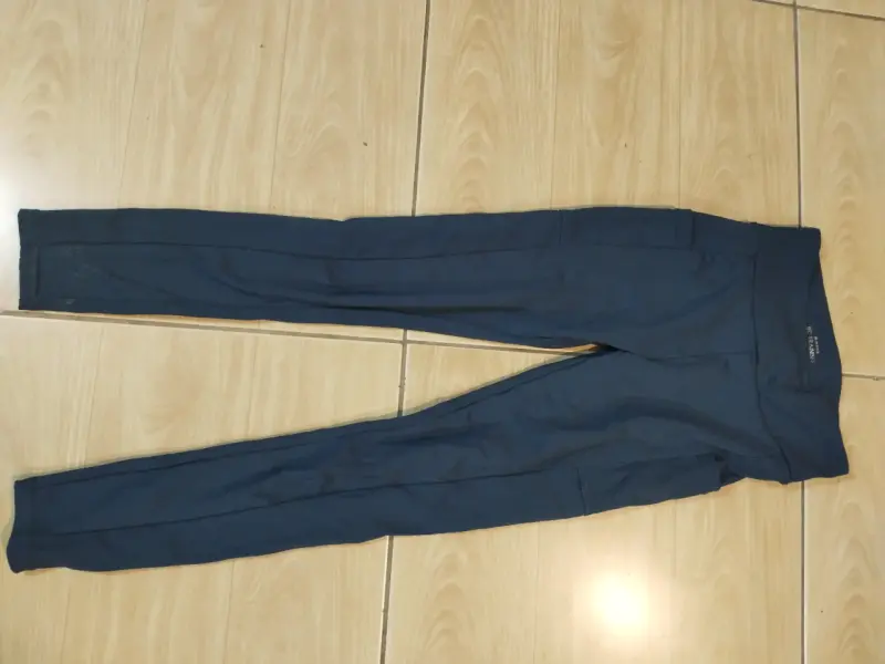 Leggings deportivos azul oscuro con bolsillos - 2