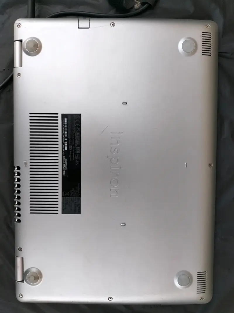 Laptop Dell Core i5, 10Gen. 8 ram, 240 SSD - 4