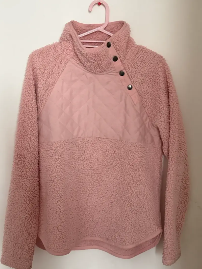 Poleron polar rosado con botones - 1
