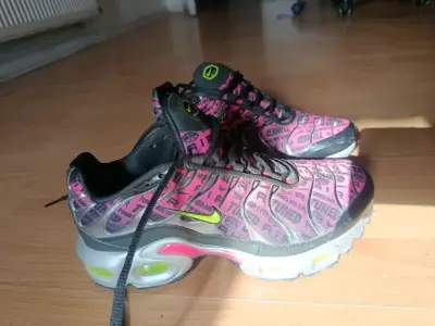Zapatillas deportivas Nike Air Max rosas - miniatura 1