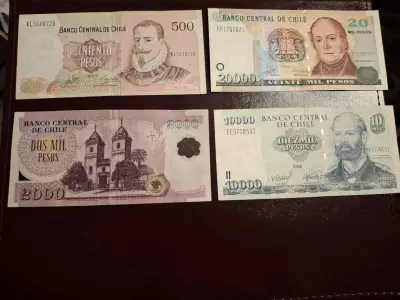 Colección de billetes chilenos antiguos - miniatura 1