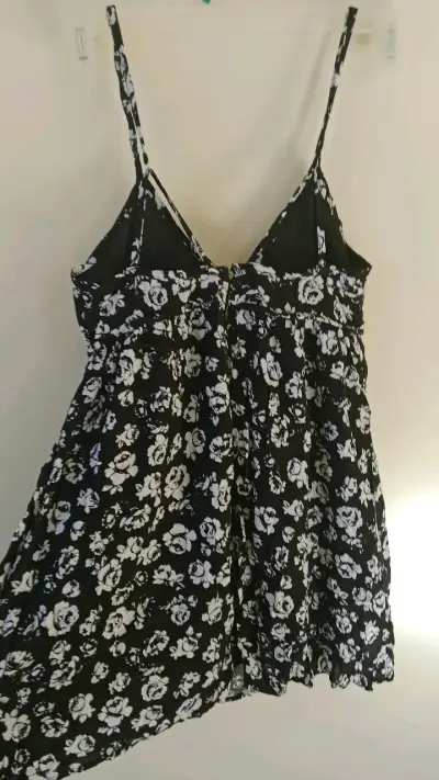 Vestido flores - miniatura 2