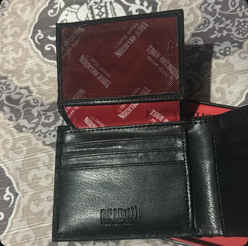 Billetera True Religion negra - 4