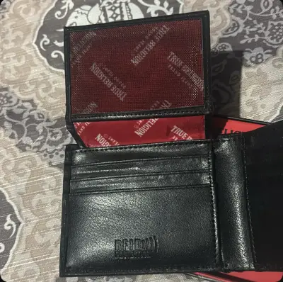 Billetera True Religion negra - miniatura 4