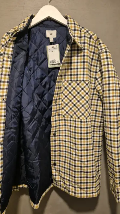 Camisa acolchada a cuadros H&M HOMBRE - miniatura 2