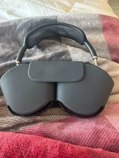 AirPods Pro Max en perfecto estado - miniatura 1