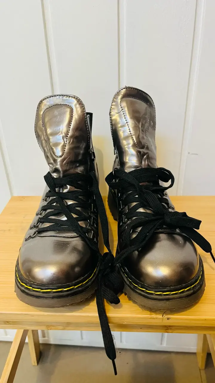 Botas de cuero sintetico metálico con cordones - 2