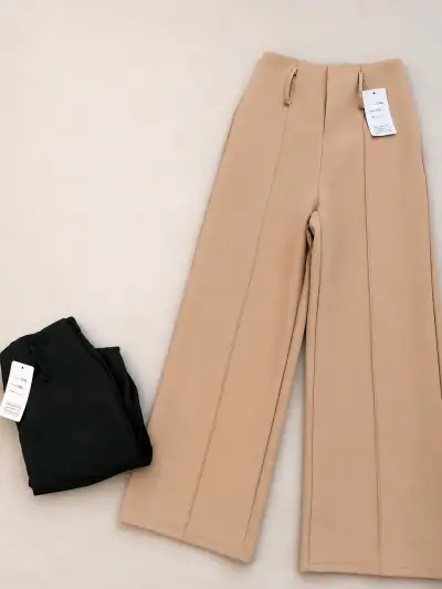 Pantalones palazzo beige de tiro alto - miniatura 2