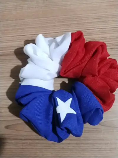Coletero blanco con lazo bandera chilena - miniatura 2