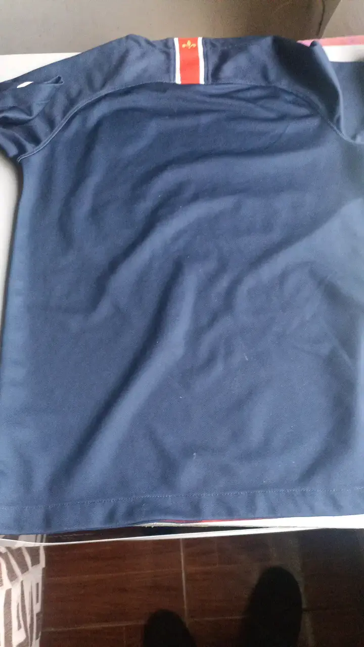 Polera deportiva - 2