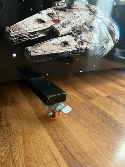 Máquina arcade de disparos con pantalla y pistolas - miniatura 5