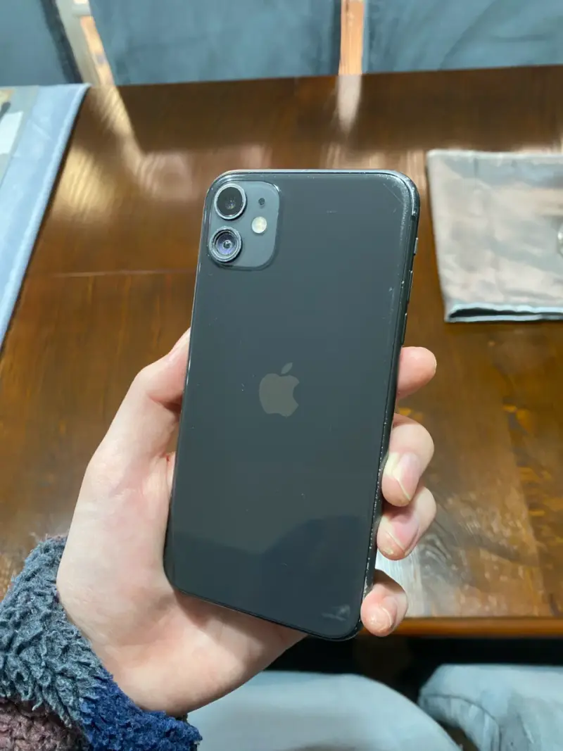 iPhone 11 64 GB