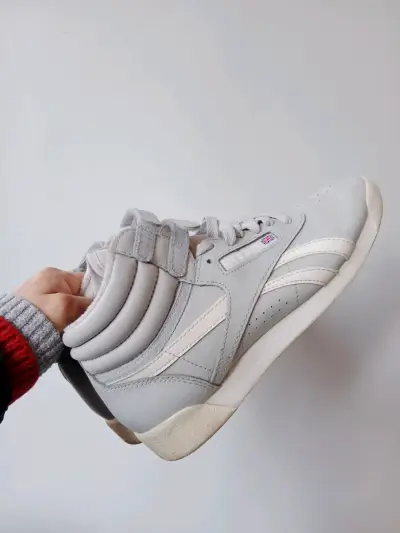 Zapatillas Reebok Clásicas Celestes - miniatura 1