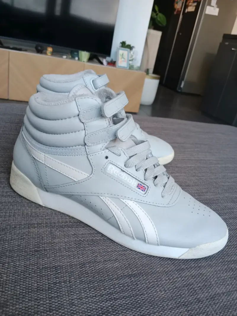 Zapatillas Reebok Clásicas Celestes - 2