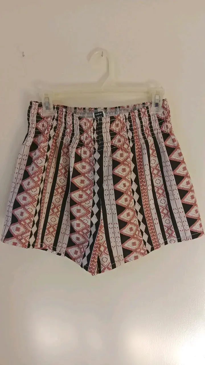 Shorts estampados SHEIN para mujer - 1
