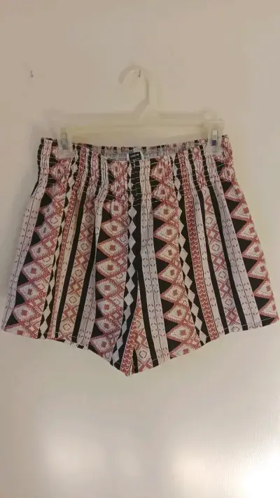 Shorts estampados SHEIN para mujer - miniatura 1