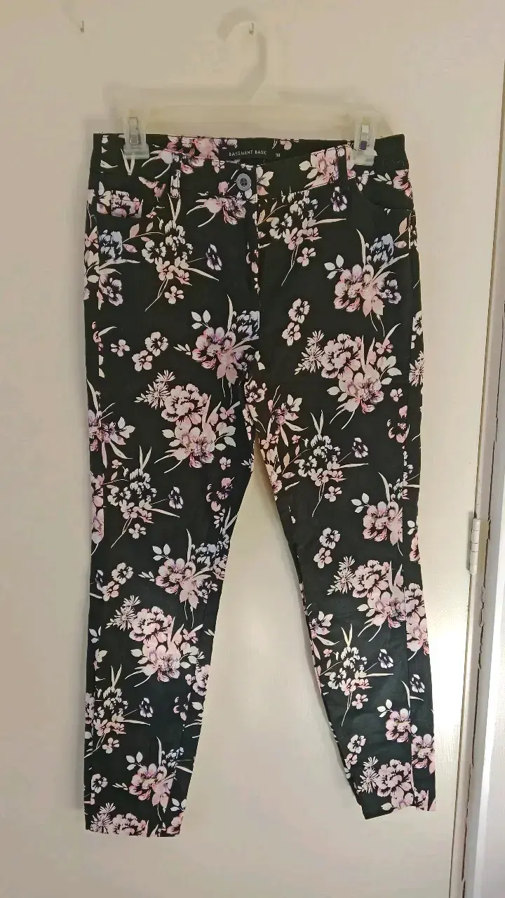Pantalón floral basement - 1