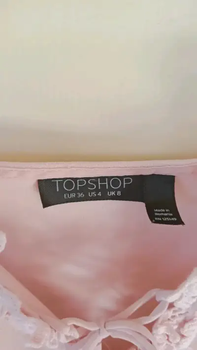 Body rosa con encaje floral talla 36 - miniatura 2