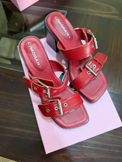 Sandalias rojas de tacón C/moran - miniatura 3