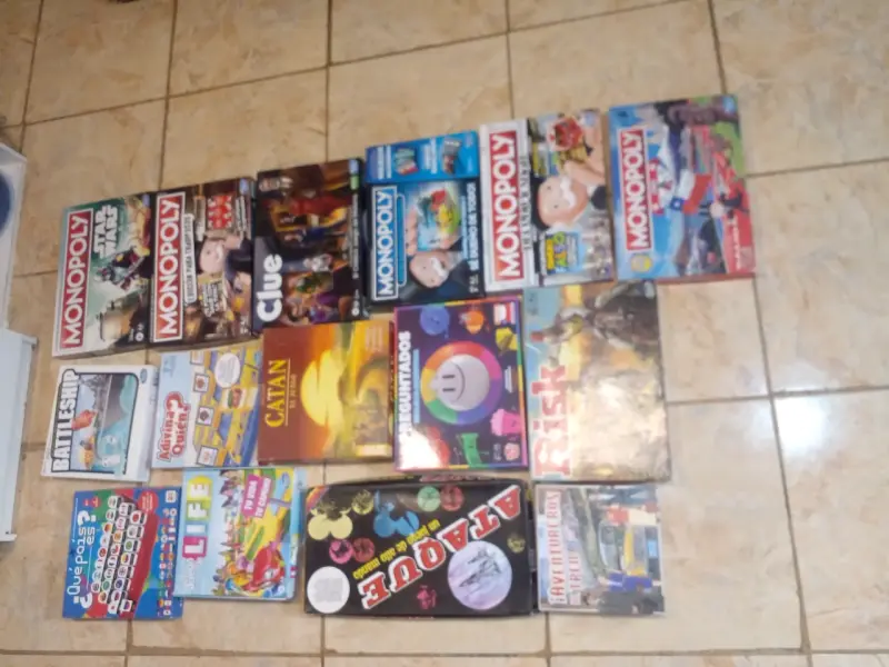 Colección de juegos de mesa variados - 3