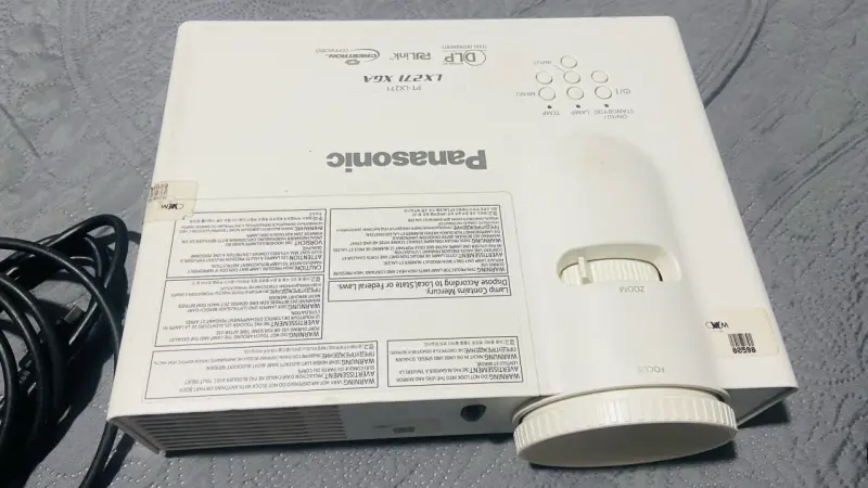 Proyector Panasonic PT-LX271 XGA - 1