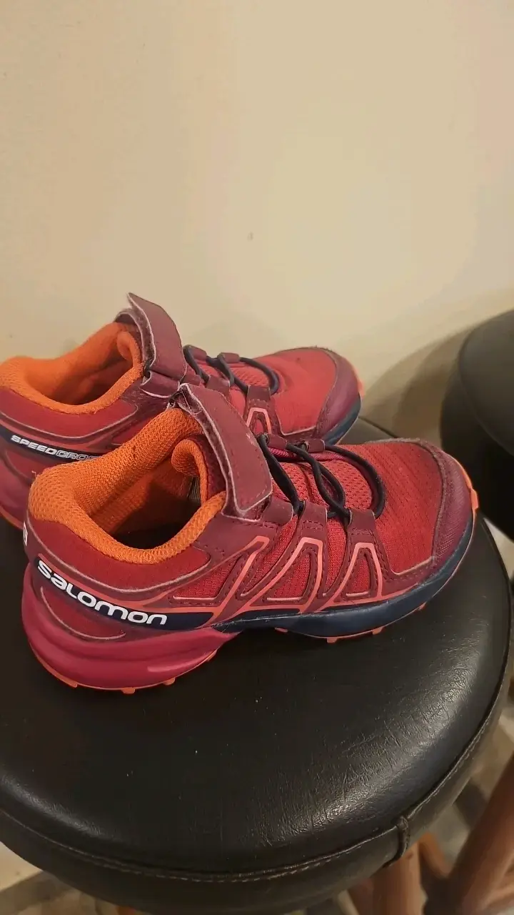 Zapatillas deportivas infantiles rojas - 2