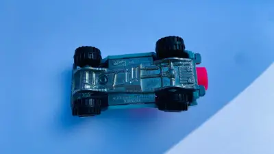 Jeep Wrangler Hotwheels 1990 - miniatura 3