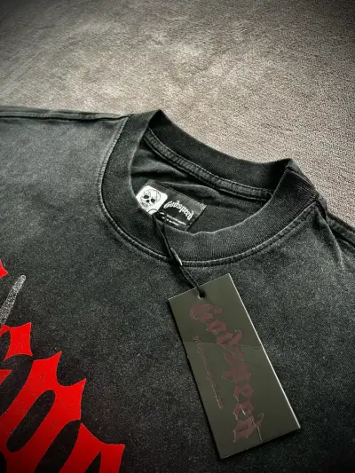 Polera negra Godspeed - miniatura 3
