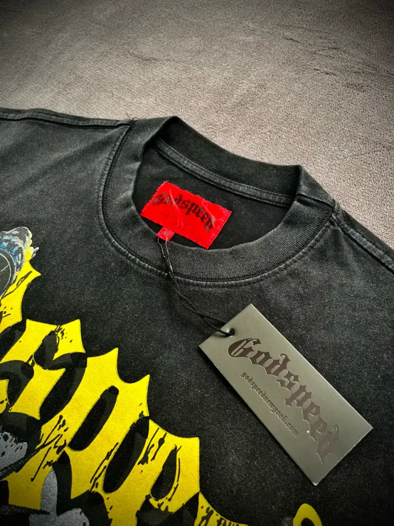 Polera negra Godspeed - 3