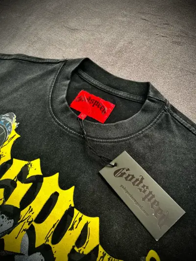 Polera negra Godspeed - miniatura 3