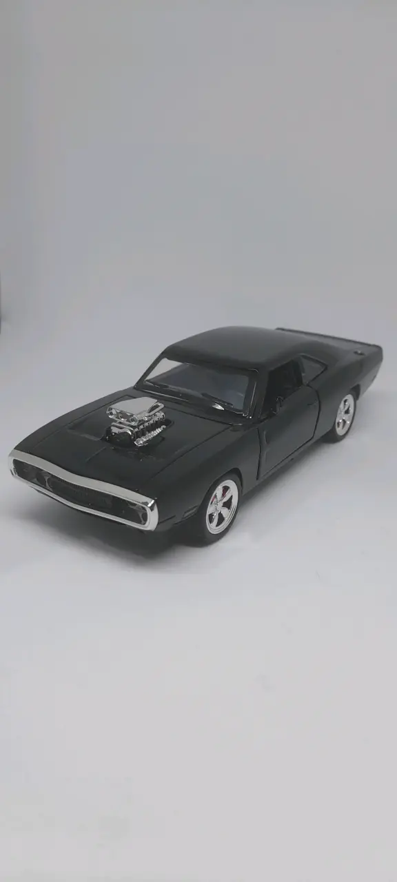 Dodge Challenger Escala 1:32 Con Luz Y Sonido Cole - 1