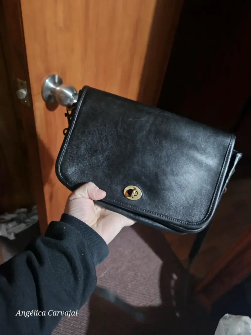 Cartera de cuero couch vintage negra elegante - 1